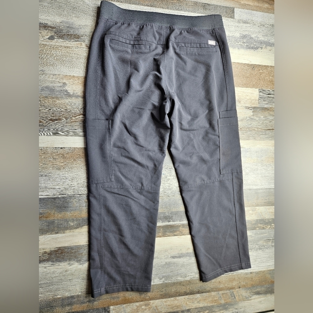 FIGS Men's Small Scrub Pants Grey